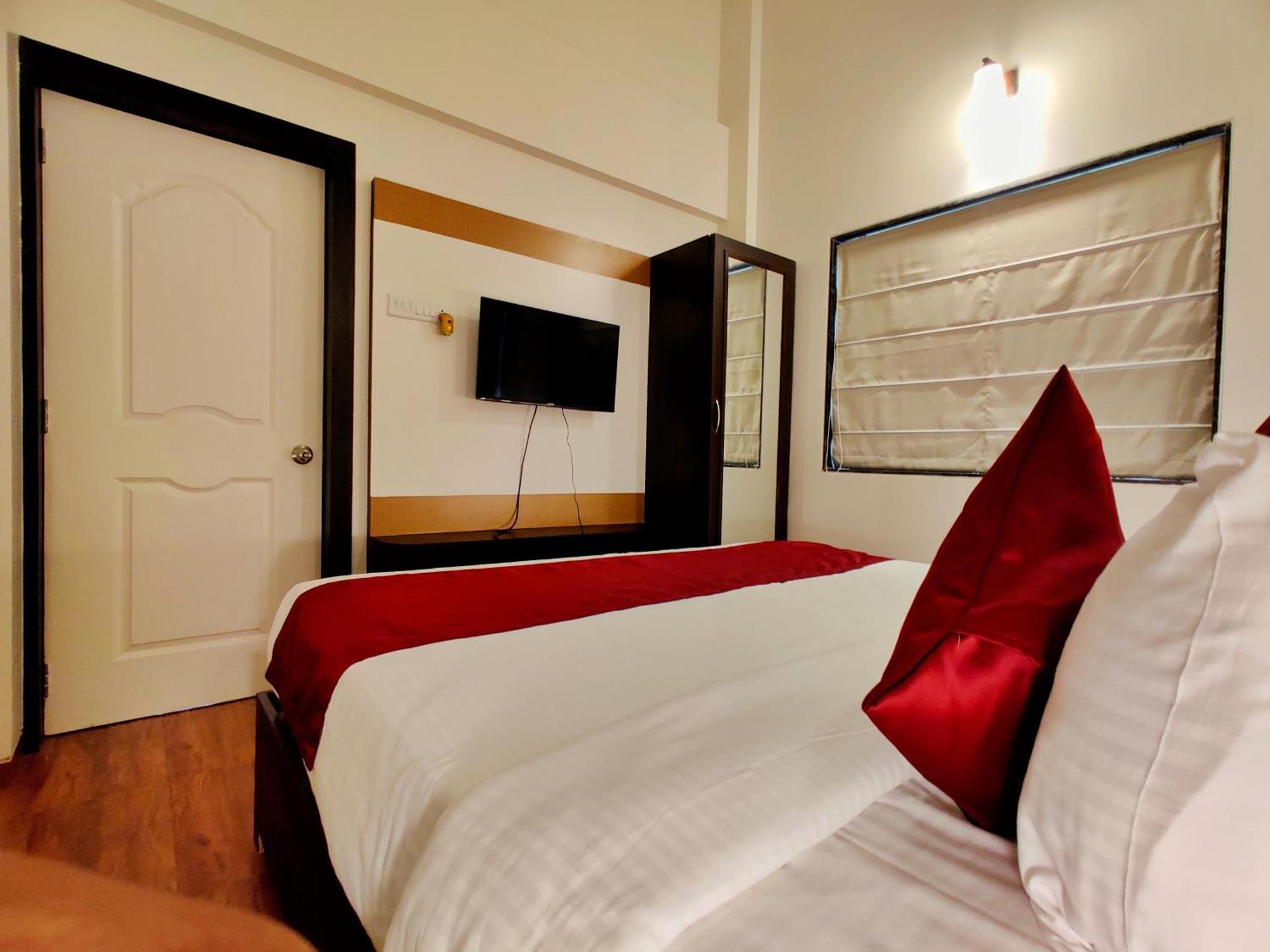 Pushpam Sanskruti Resort Karjat - A Pure Veg Resort Dhamni Exterior foto